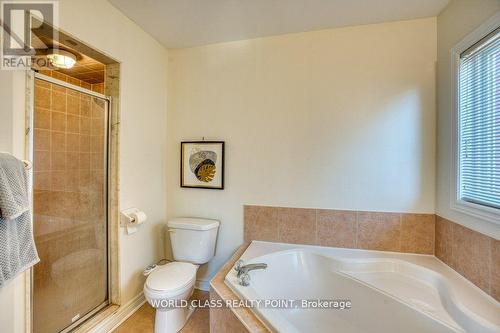 3 Hesham Drive, Whitby, ON - Indoor Photo Showing Bathroom