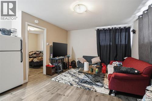 917 7Th Avenue N, Saskatoon, SK - Indoor