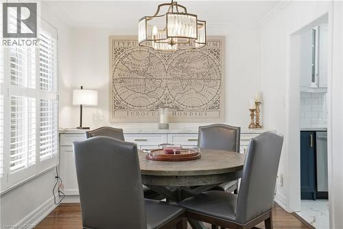 697 Lomond Crescent, Burlington, ON - Indoor Photo Showing Dining Room