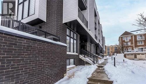 184 ANGUS Drive Unit# 4  Ajax, ON L1S 0G5