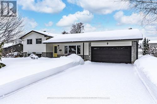 229 DEBORAH WAY  Barrie, ON L4N 4N8