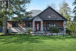 389 CLARENDON DRIVE  Hamilton, ON L9G 2Z1