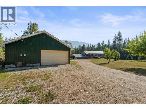 2510 Samuelson Road, Sicamous, BC - Outdoor