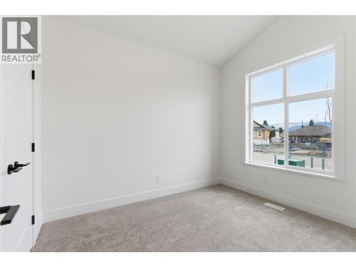 2468 Bradley Drive, Armstrong, BC - Indoor Photo Showing Other Room