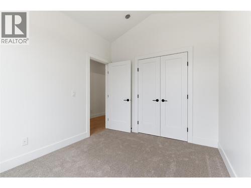 2468 Bradley Drive, Armstrong, BC - Indoor Photo Showing Other Room