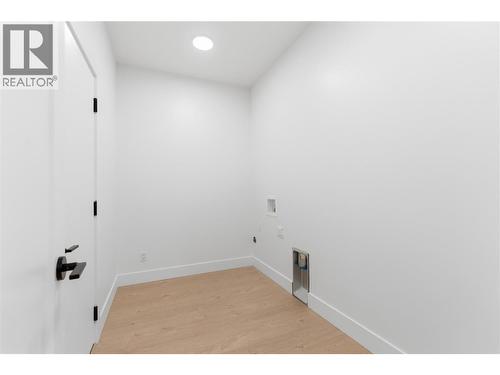 2468 Bradley Drive, Armstrong, BC - Indoor Photo Showing Other Room