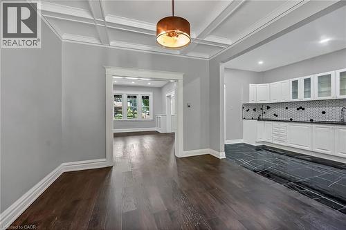 172 Sherman Avenue S, Hamilton, ON - Indoor Photo Showing Other Room