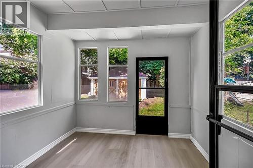 172 Sherman Avenue S, Hamilton, ON - Indoor Photo Showing Other Room