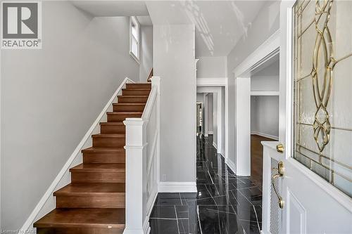 172 Sherman Avenue S, Hamilton, ON - Indoor Photo Showing Other Room