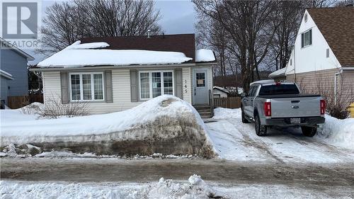 145 Axmith Avenue  Elliot Lake, ON P5A 1B9