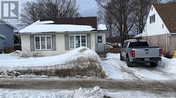 145 Axmith Avenue  Elliot Lake, ON P5A 1B9