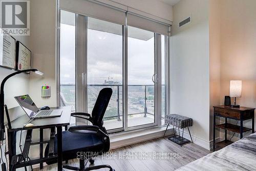911A - 9608 Yonge Street, Richmond Hill, ON - Indoor