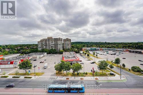 911A - 9608 Yonge Street, Richmond Hill, ON - Outdoor With View