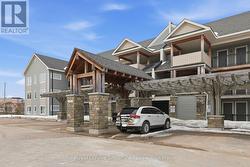 101 - 4 ANCHORAGE CRESCENT  Collingwood, ON L9Y 0Y6