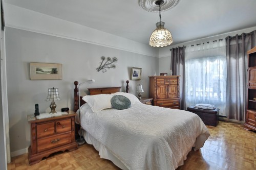 Chambre à coucher principale - 331 Rue Masson, Sainte-Thècle, QC - Indoor Photo Showing Bedroom