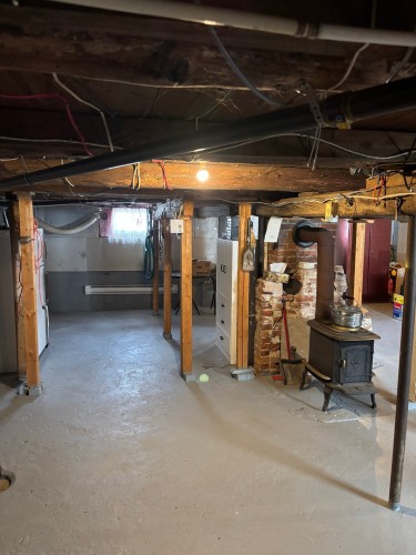 Sous-sol - 331 Rue Masson, Sainte-Thècle, QC - Indoor Photo Showing Basement
