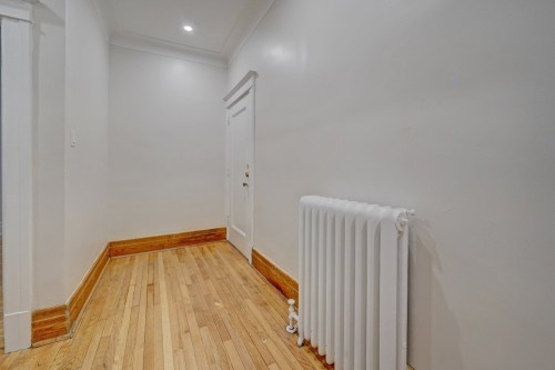 Hall d'entrée/Vestibule - 16-4328 Rue Sherbrooke O., Westmount, QC - Indoor Photo Showing Other Room