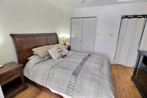 Chambre à coucher principale - 1801 1Re Rue E., Amos, QC - Indoor Photo Showing Bedroom