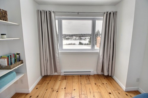 Boudoir - 1801 1Re Rue E., Amos, QC - Indoor Photo Showing Other Room