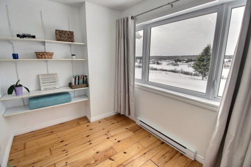 Boudoir - 1801 1Re Rue E., Amos, QC - Indoor Photo Showing Other Room