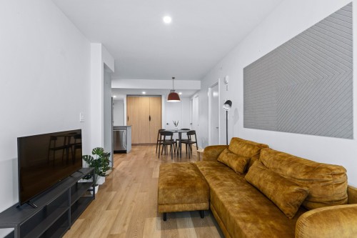 Salon - 601-2025 Rue Peel, Montréal (Ville-Marie), QC - Indoor Photo Showing Living Room