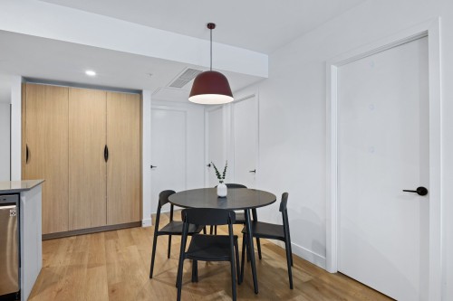 Dining Room - 201-2025 Rue Peel, Montréal (Ville-Marie), QC - Indoor Photo Showing Dining Room