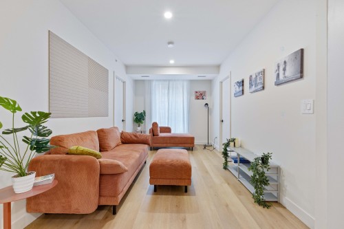 Living Room - 402-2025 Rue Peel, Montréal (Ville-Marie), QC - Indoor