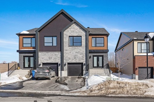 21 Rue François-Michel  Gatineau (Aylmer), QC J9J 2T7