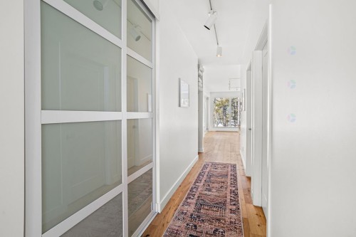 Corridor - 25 Ch. Des Perséides, Sainte-Béatrix, QC - Indoor Photo Showing Other Room