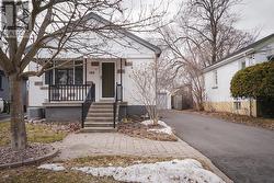 106 PHILLIP AVENUE  Toronto, ON M1N 3R4