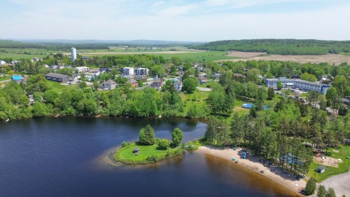 Autre - 30 Place Optimiste, Sainte-Thècle, QC 