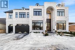 95 MAY AVENUE  Richmond Hill, ON L4C 3S7