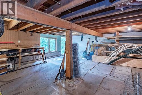 6051 Pine Ridge Road, Kaslo, BC - Indoor