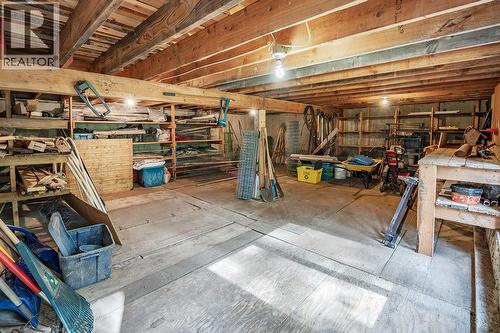 6051 Pine Ridge Road, Kaslo, BC - Indoor Photo Showing Basement