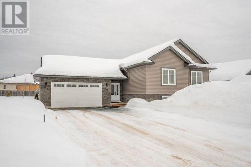 119 Chatfield DR  Sault Ste. Marie, ON P6A 0B5