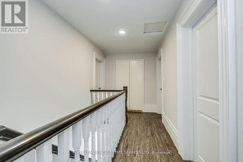 317 Queen Street S, Mississauga, ON - Indoor Photo Showing Other Room