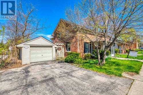 317 Queen Street S, Mississauga, ON - Outdoor
