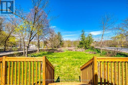 317 Queen Street S, Mississauga, ON - Outdoor