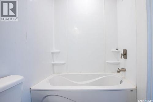 312 Acreage, Rosthern Rm No. 403, SK - Indoor Photo Showing Laundry Room