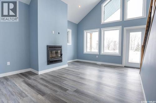 312 Acreage, Rosthern Rm No. 403, SK - Indoor With Fireplace
