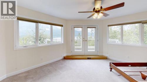 245 Rainbow Ridge Road, Procter, BC - Indoor Photo Showing Other Room