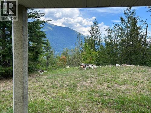 245 Rainbow Ridge Road, Procter, BC - Outdoor