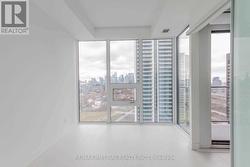 2001 - 19 WESTERN BATTERY ROAD  Toronto, ON M6K 3S4