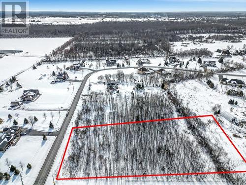 7511 Dawn Tara Drive, Ottawa, ON 