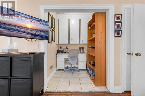 58 East Avenue S, Hamilton, ON - Indoor