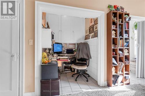 58 East Avenue S, Hamilton, ON - Indoor