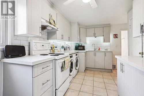 58 East Avenue S, Hamilton, ON - Indoor Photo Showing Kitchen