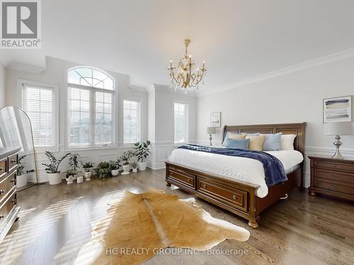 99 Coon'S Road, Richmond Hill, ON - Indoor Photo Showing Bedroom