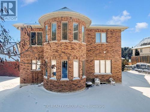 99 Coon'S Road, Richmond Hill, ON - Outdoor