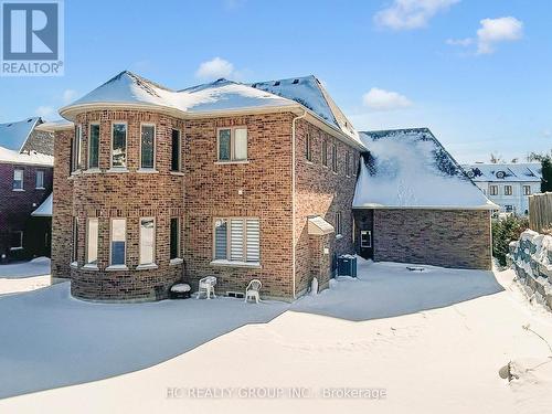 99 Coon'S Road, Richmond Hill, ON - Outdoor